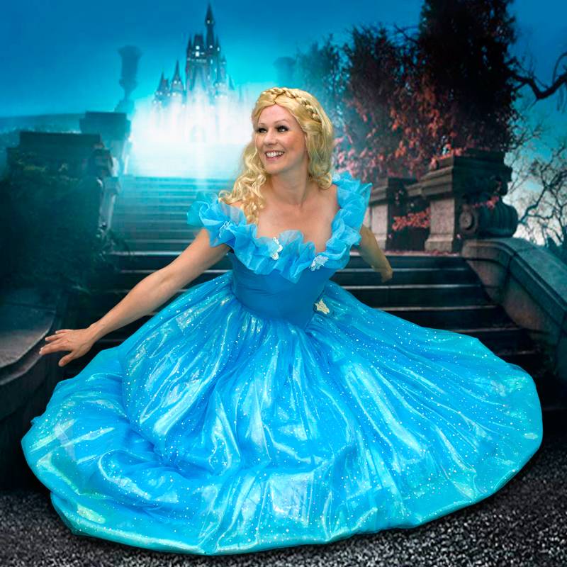 Brilliant Birthdays Cinderella party entertainer
